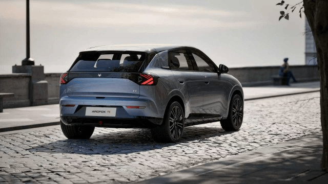 極狐新車曝光,競爭海豚星愿,或售10萬元以下