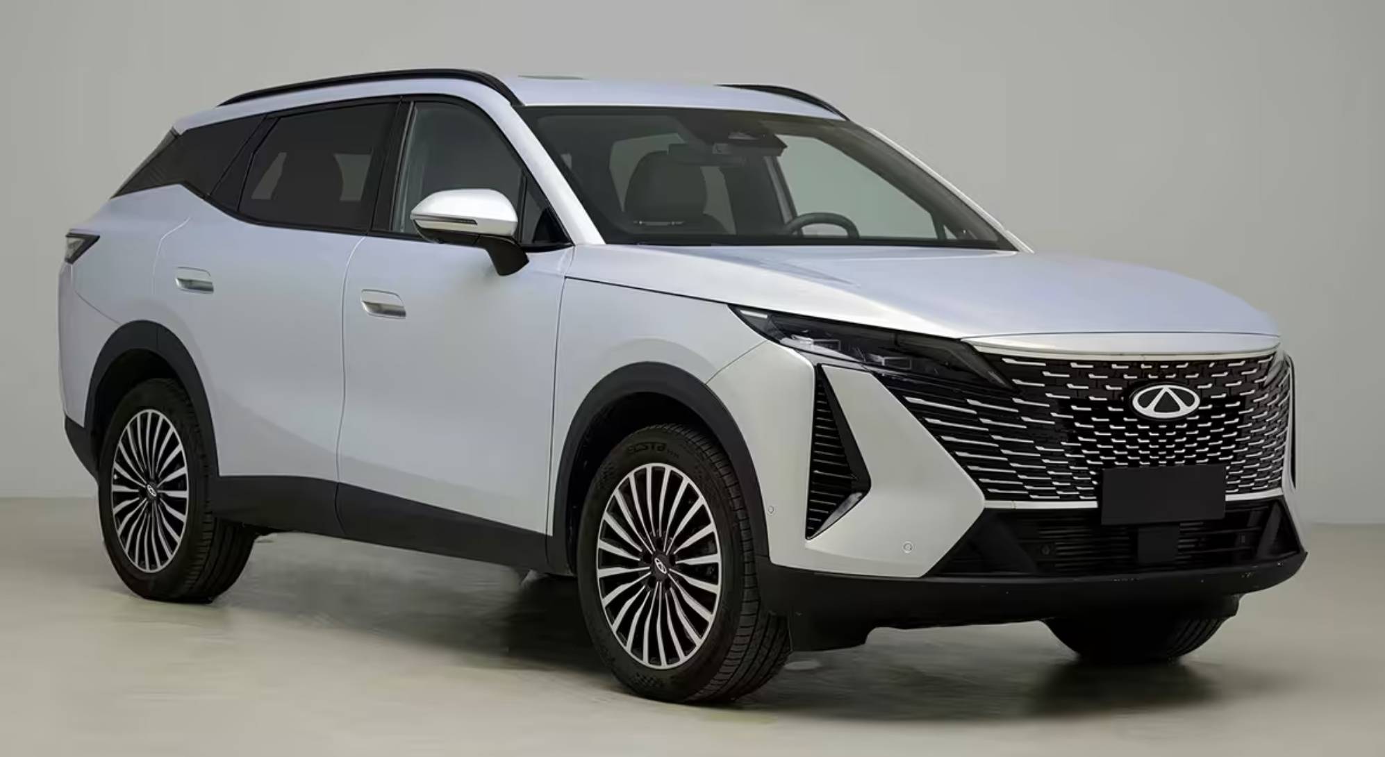 奇瑞加速搶市場 下半年加推四款SUV 風云T11 CEM或對標理想L9