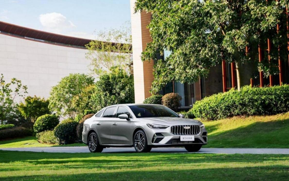 吉利汽車增加火力 加推三款重磅轎車 銀河星耀7對標凱美瑞?