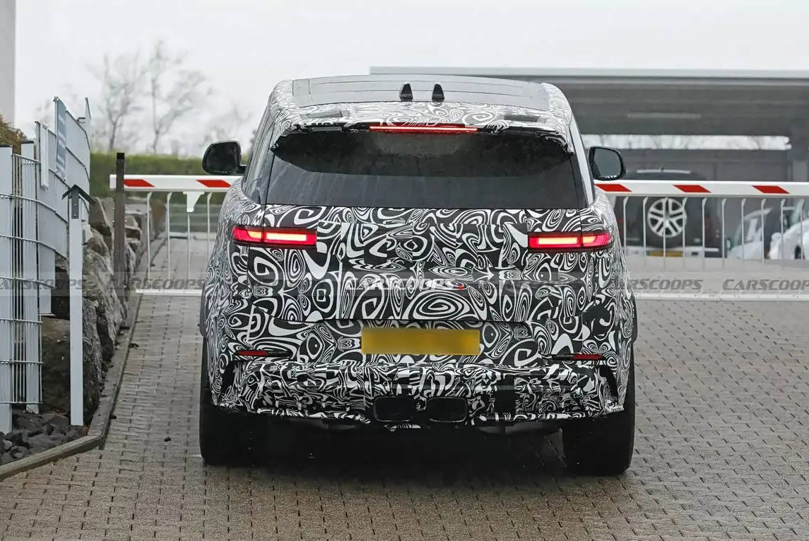 新款路虎攬勝運(yùn)動(dòng)SV諜照曝光 最快2026年年末發(fā)布