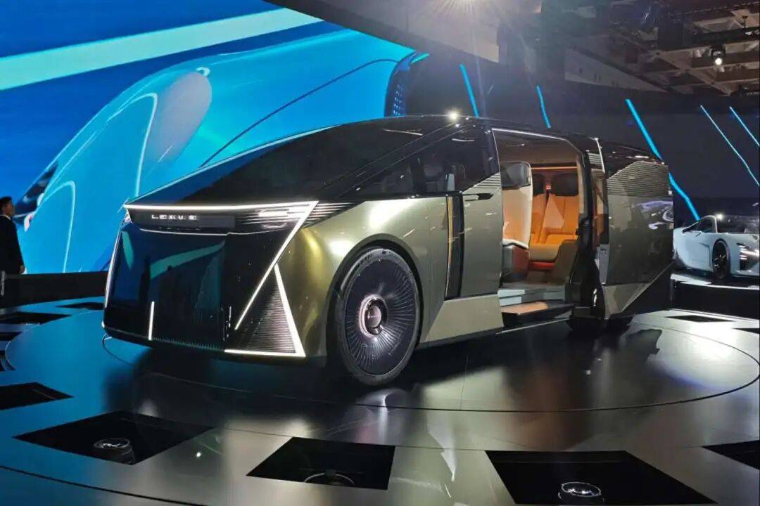 豐田是世界第一大車企,其在全球布下的稠密產業生態圈,能量之大至今是所有人所艷羨的