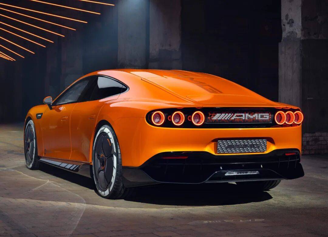 奔馳詮釋“斷檔式領(lǐng)先”