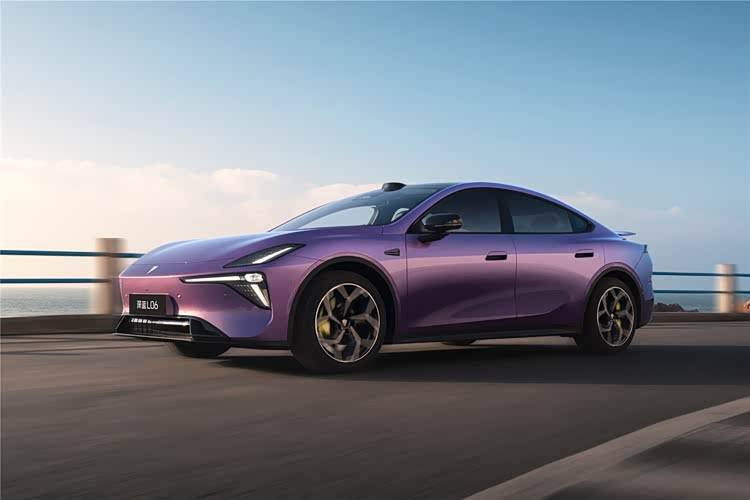 就問友商們跟不跟?深藍L06掀開“加量不加價”的序幕