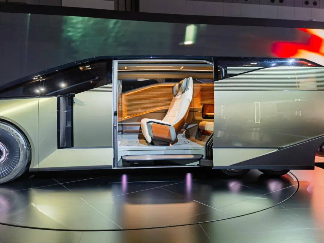 2025日本移動出行展 汽車再次被發(fā)明